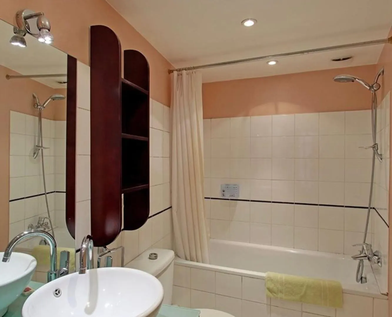Apartment Studio Charmant Au Coeur De Paris Avec Vue Sur La Ville 30 M² France
